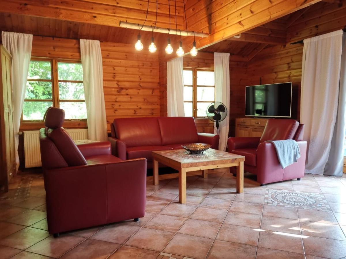 Blockhaus Am Twistesee Mit 3 Schlafzimmern バート・アロルゼン エクステリア 写真